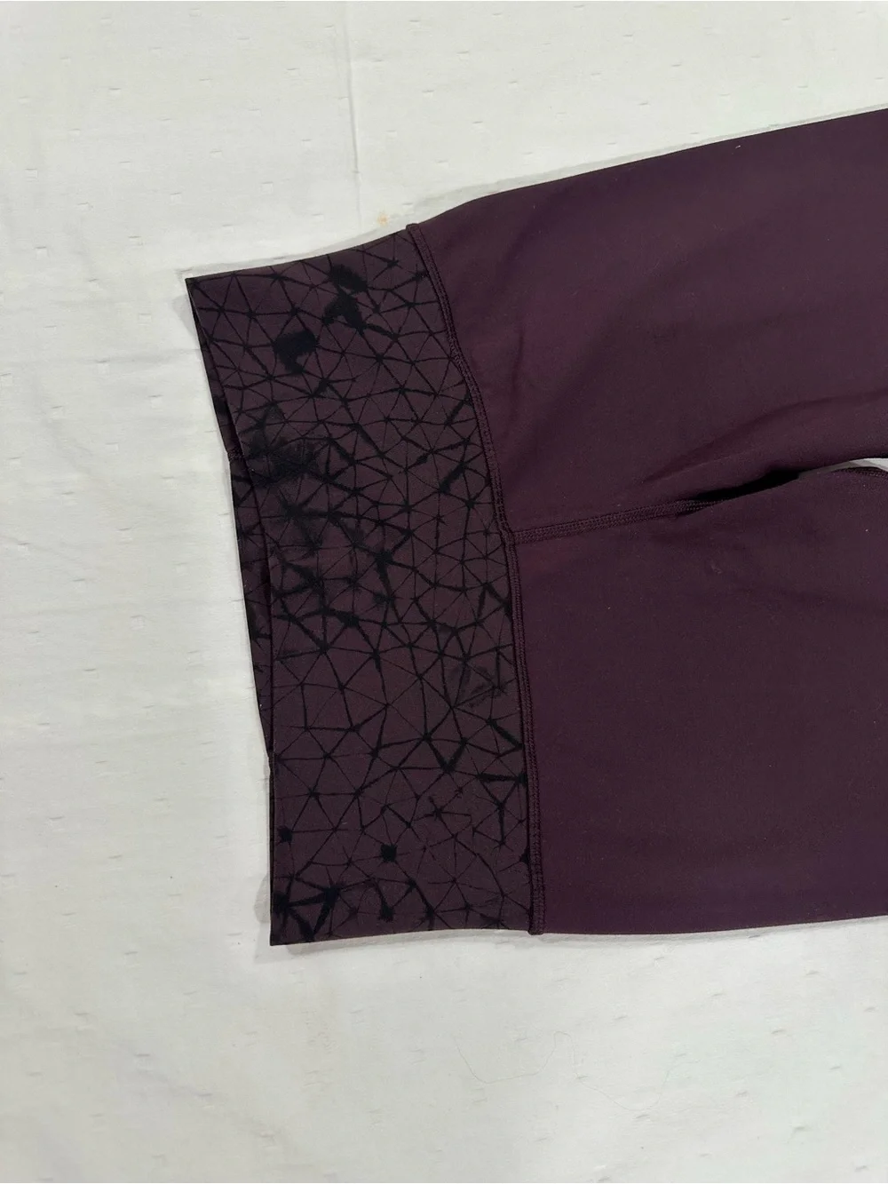 Lululemon Groove Pant II Roll Down Flare Yoga Pants Black Cherry Size 6 39